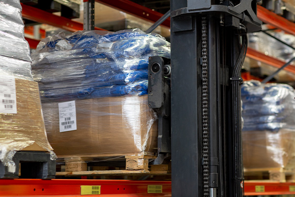 Industrial-Grade Stretch Film: High Tensile Strength & High Clarity for Safer Cargo Transportation